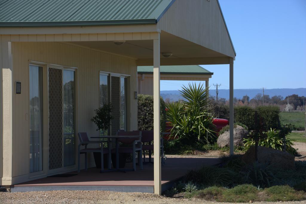 Milawa Muscat Retreat B&B Bagian luar foto
